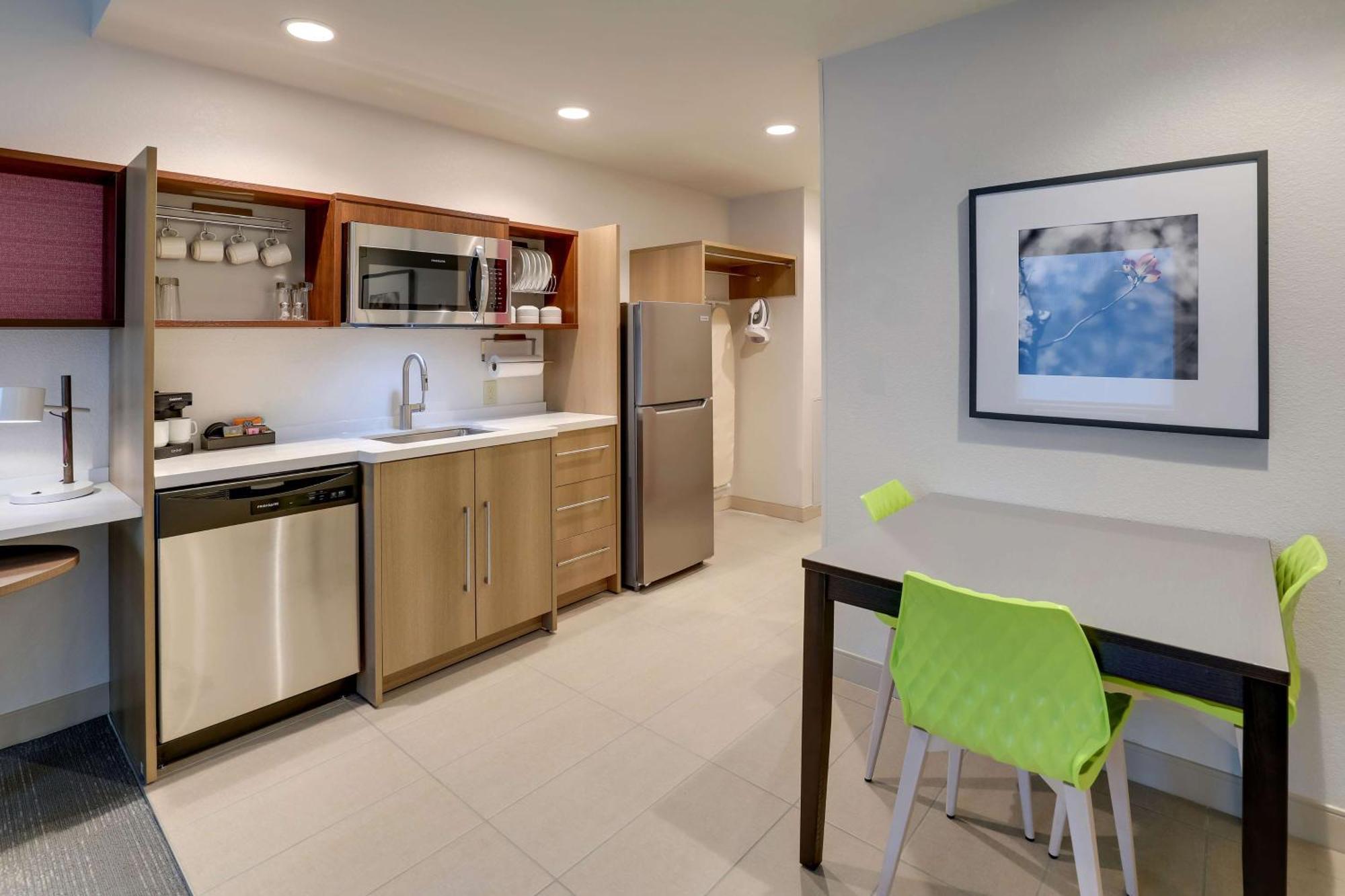 Home2 Suites By Hilton Sanford Bagian luar foto