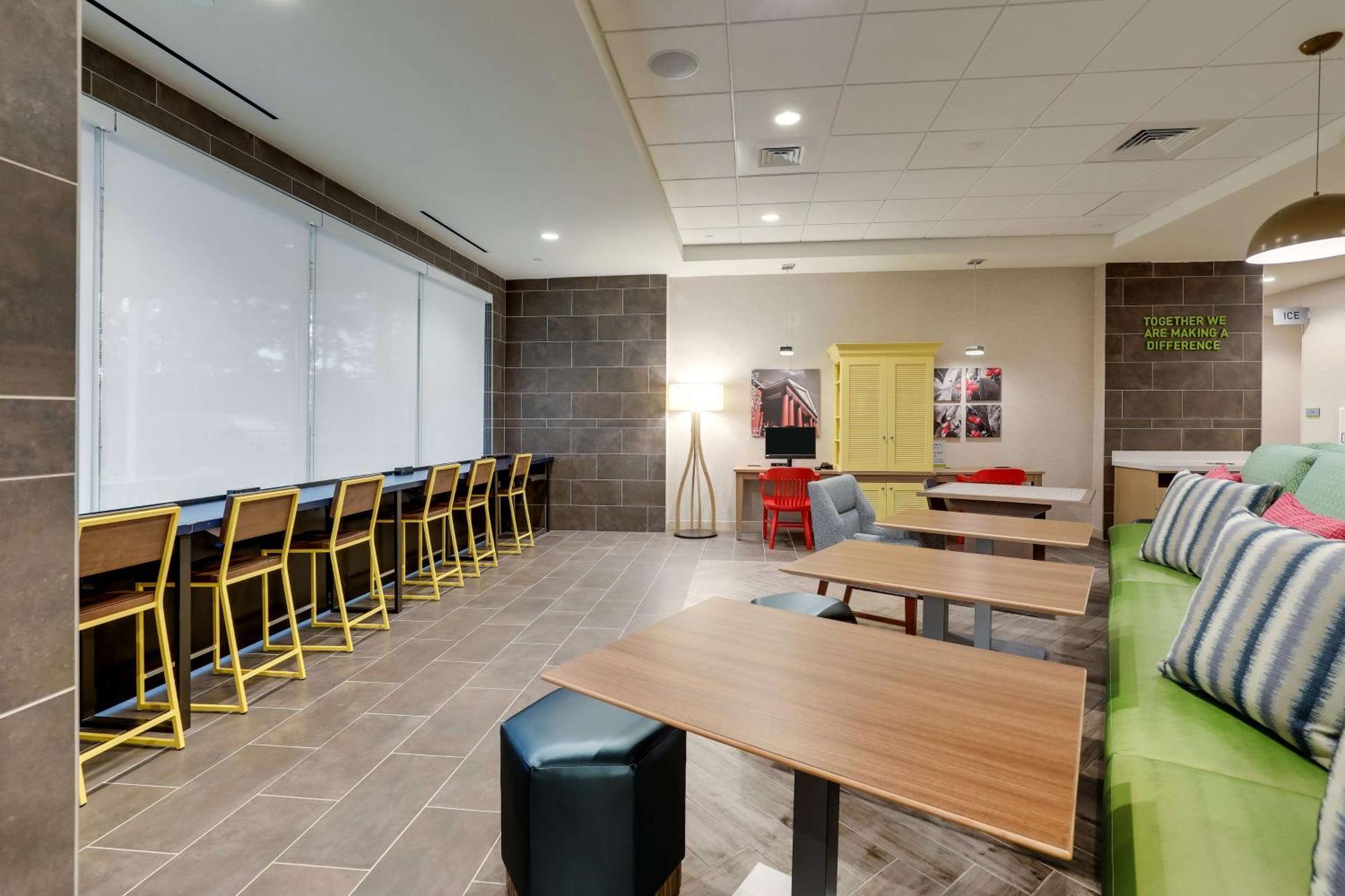 Home2 Suites By Hilton Sanford Bagian luar foto